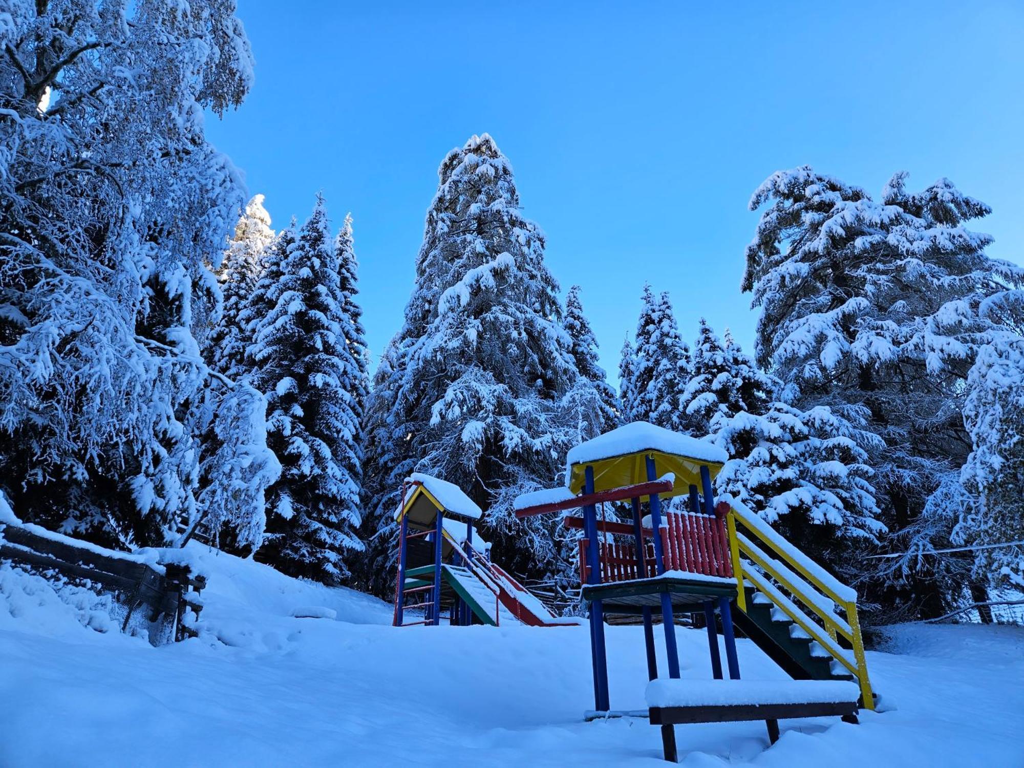 Kinder- Und Familienhotel Nockalm Innerkrems Exteriör bild