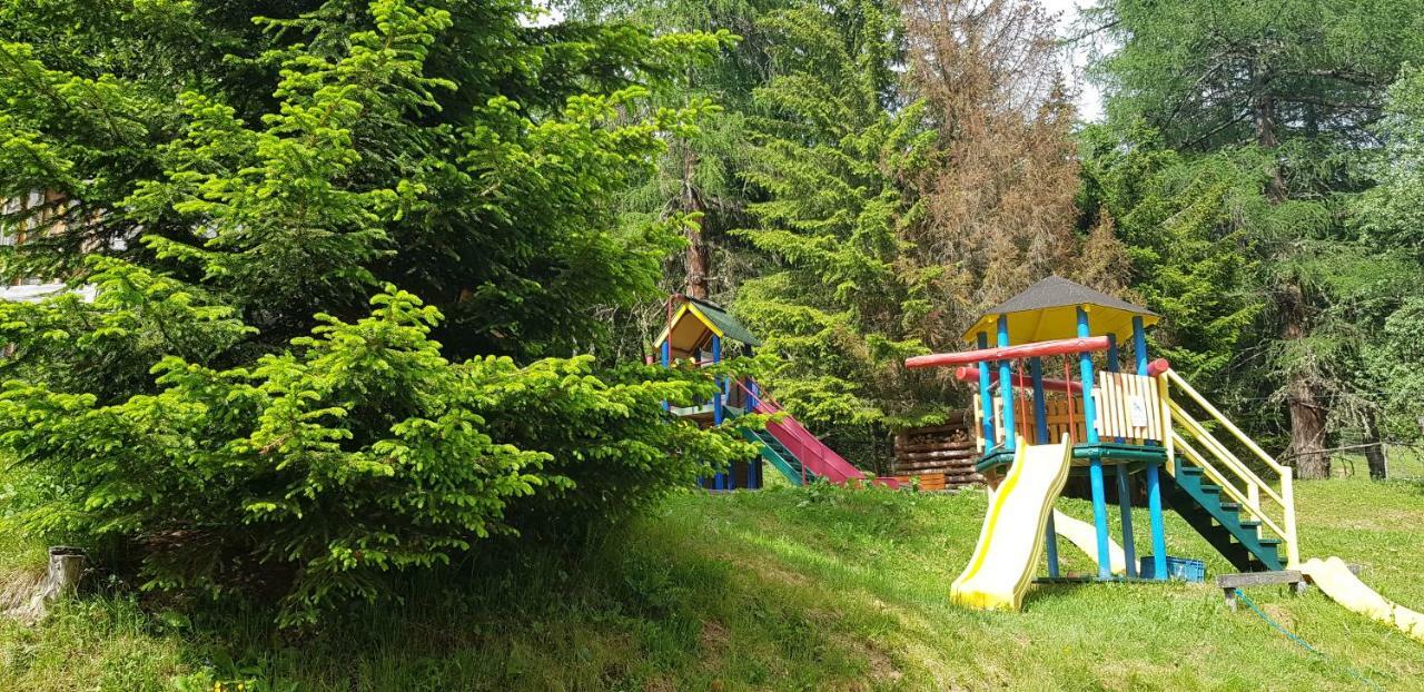 Kinder- Und Familienhotel Nockalm Innerkrems Exteriör bild
